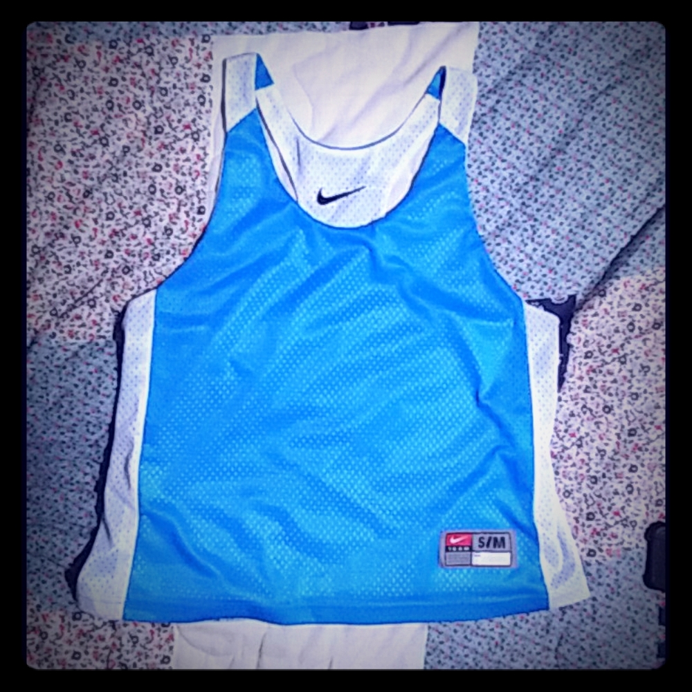 Girls nike tank top